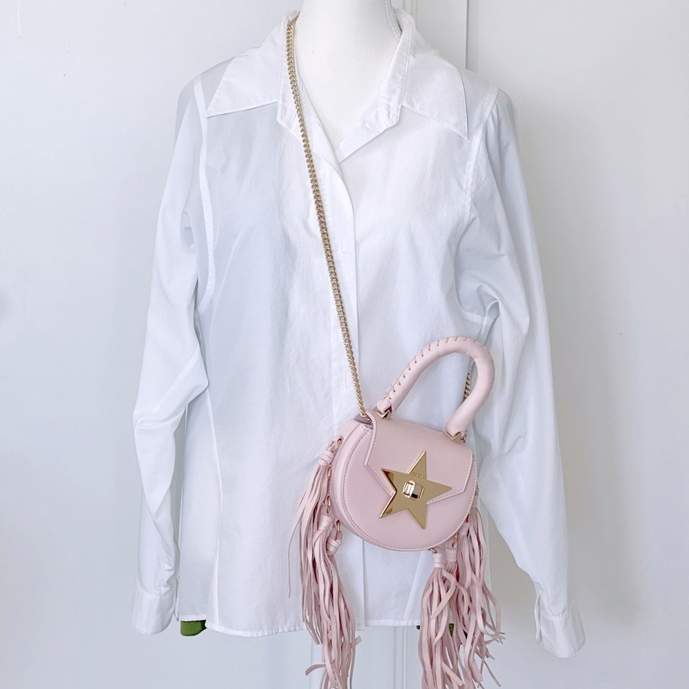 Brand new, cute baby pink crossbody bag from the Italian brand Salar Milano.